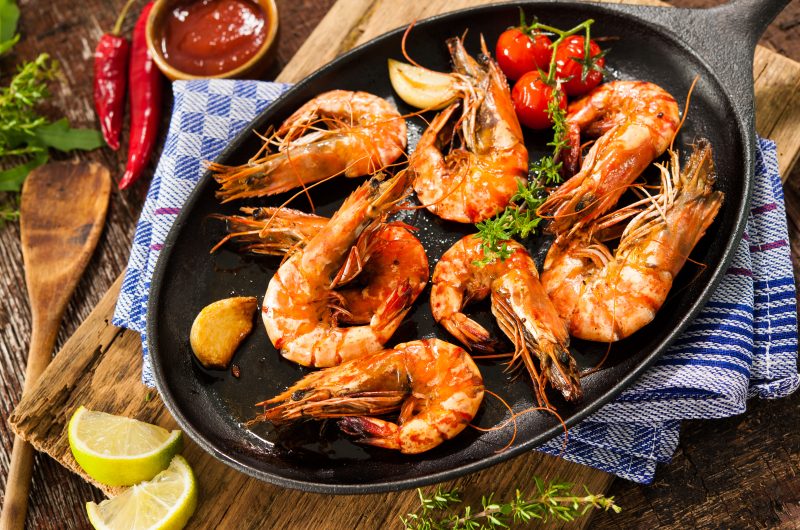 Gebakken Fisherman's Choice Argentijnse Rode Garnalen met Knoflook en Tijm 
